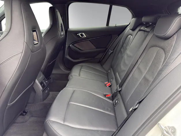 BMW 118i Pure M Sport Steptr.