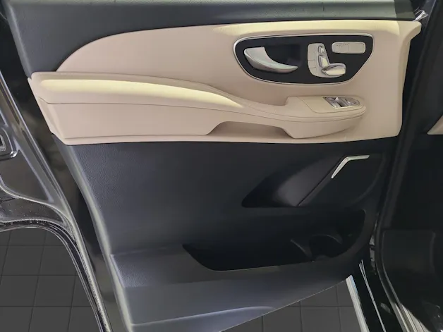 Mercedes-Benz V 300 d lang 4Matic Swiss Edition 9G-Tronic