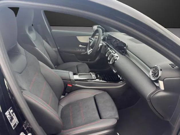 Mercedes-Benz A 250 4Matic 8G-DCT