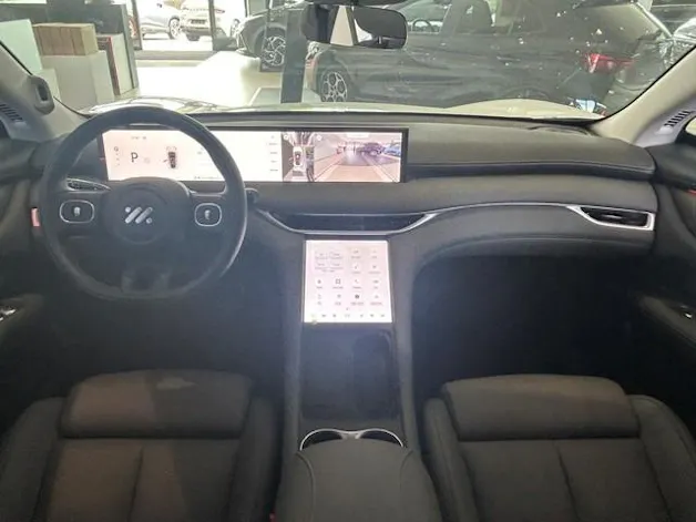 MG IM6 EV 100kWh Performance 20"