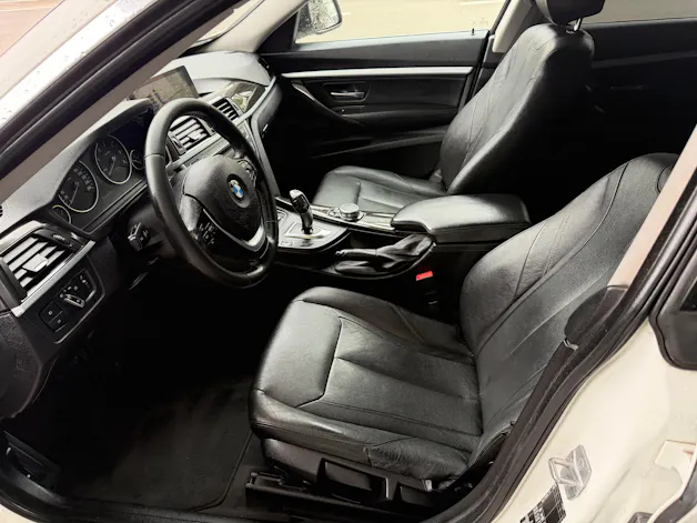 BMW 320d GT xDrive Luxury Line Steptronic