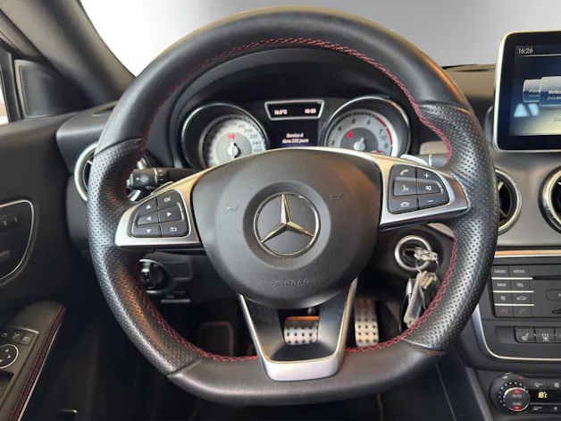 Mercedes-Benz CLA 250 AMG Line 4Matic