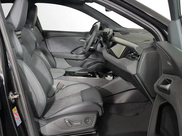 Audi Q6 e-tron quattro