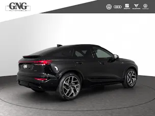 Audi Q6 e-tron quattro