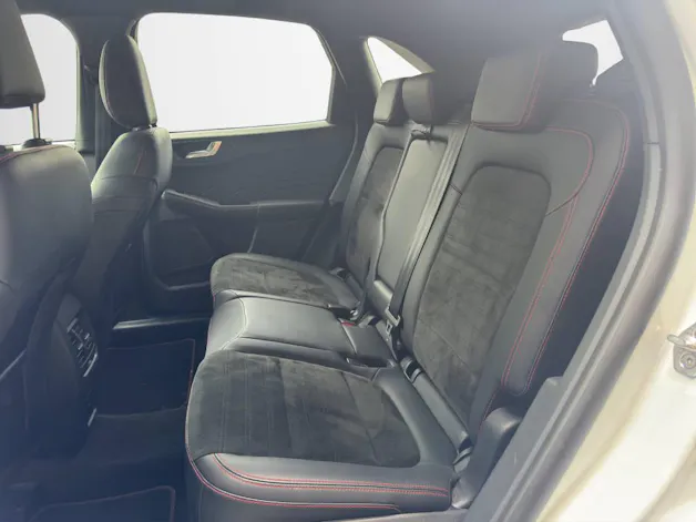Ford Kuga 2.5 Hybrid ST-Line X 4x4