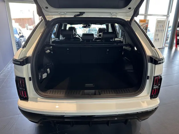 KGM -SsangYong Actyon 1.5 T GDI Hybrid Titanium Automat