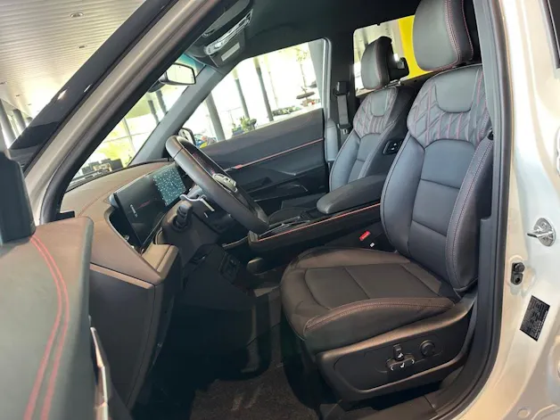 KGM -SsangYong Actyon 1.5 T GDI Hybrid Titanium Automat