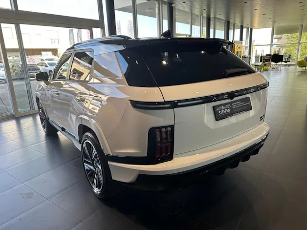 KGM -SsangYong Actyon 1.5 T GDI Hybrid Titanium Automat