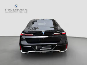 BMW 740d xDrive 48V M Sport Steptronic