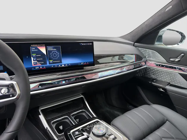 BMW 740d xDrive 48V M Sport Steptronic