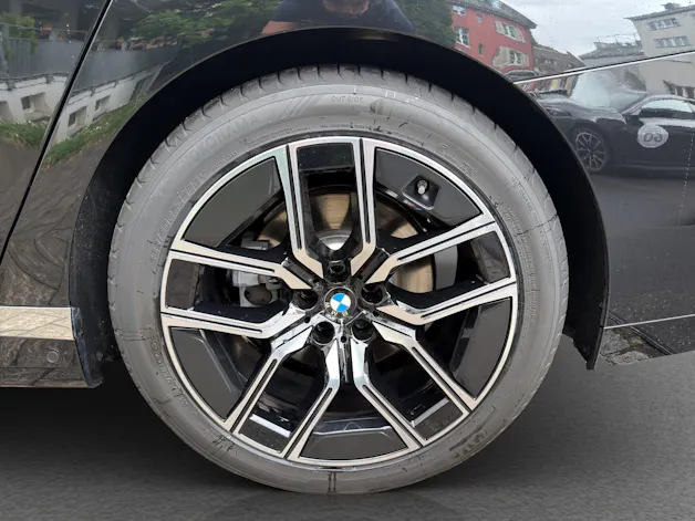 BMW 740d xDrive 48V M Sport Steptronic