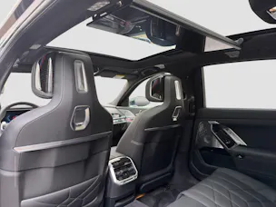BMW 740d xDrive 48V M Sport Steptronic