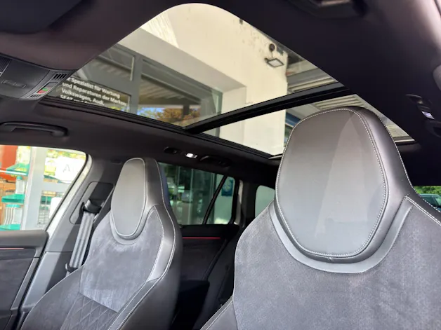 Škoda Superb Combi 2.0 TSI SportLine+ DSG 4x4
