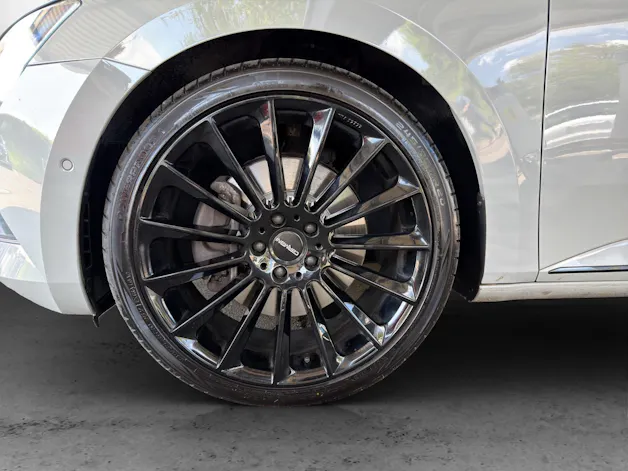 Škoda Superb Combi 2.0 TSI SportLine+ DSG 4x4