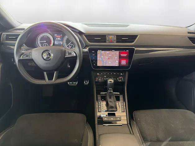 Škoda Superb Combi 2.0 TSI SportLine+ DSG 4x4
