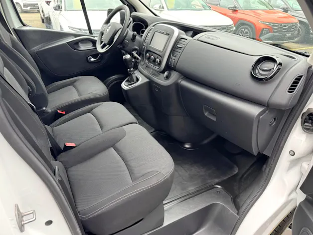 Renault Trafic 2.0 dCi 120 3.0t Business L1H1