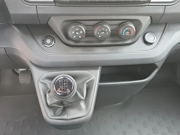 Renault Trafic 2.0 Blue dCi110 Advance L1H1
