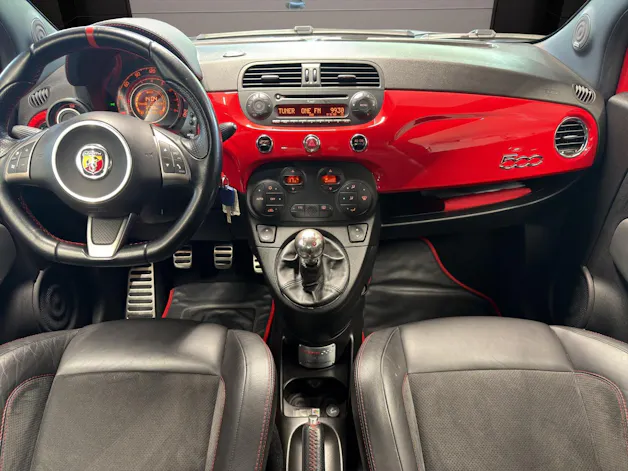 Fiat FIAT 500 Abarth (Ferrari Dealers)