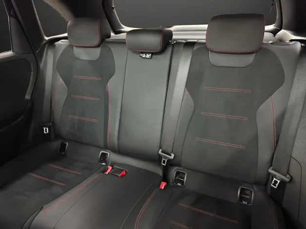 Mercedes-Benz B 200 AMG Line