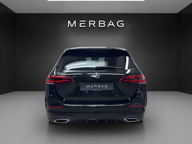 Mercedes-Benz B 200 AMG Line
