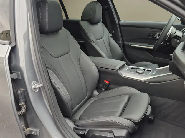 BMW 330i Touring xDrive Steptronic M Sport