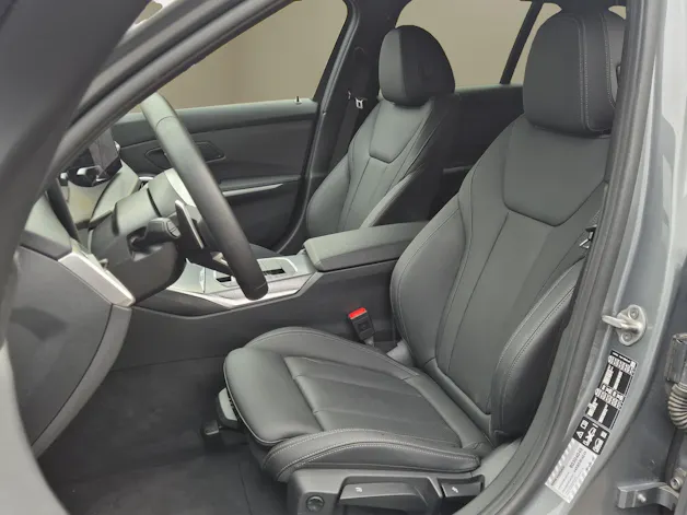 BMW 330i Touring xDrive Steptronic M Sport