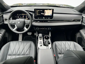 Fahrzeugbild MITSUBISHI Outlander 2.4 PHEV Sport 4x4