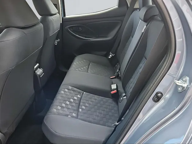 Toyota Yaris 1.5 VVT-i HSD Comfort