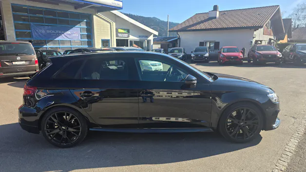 Audi RS3 Sportback 2.5 T FSI quattro S-Tronic