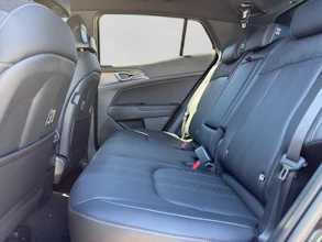 https://vehicle.imgix.net/4306118/3eeee581-8bd3-4a91-83c4-b19769495d43.jpg