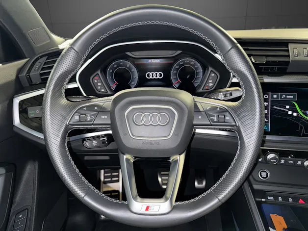 Audi Q3 2.0 45 TFSI S line quattro S-Tronic