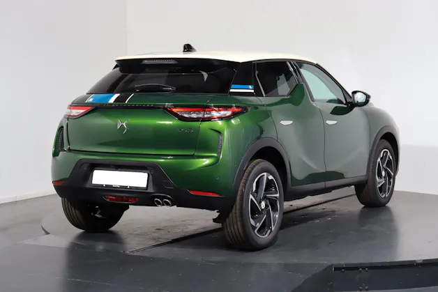 DS Automobiles 3 Crossback 1.2 Hybrid Maison Sarah Lavoine