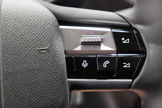 https://vehicle.imgix.net/4306230/535f6375-fc52-4613-a2a5-55ca59180be3.JPG