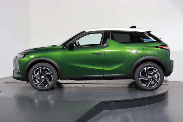 DS Automobiles 3 Crossback 1.2 Hybrid Maison Sarah Lavoine
