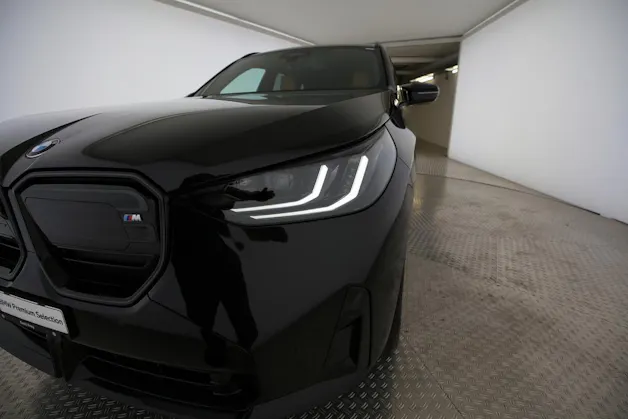 BMW X3 M50i