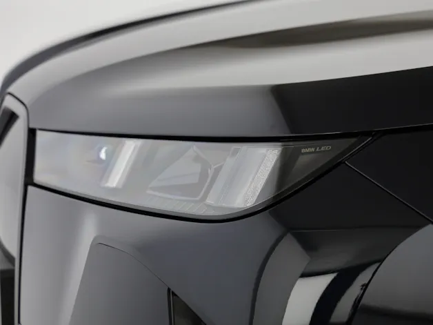 BMW iX xDrive60