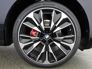 BMW iX xDrive60