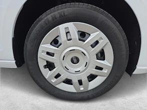 https://vehicle.imgix.net/4306264/2976a9fa-47e3-4d27-988a-eedffbd71b99.jpg