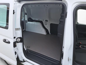 https://vehicle.imgix.net/4306265/fbc40841-b004-4016-8b4b-a2d96e7ff418.jpg