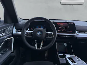 BMW iX2 30 M Sport xDrive U10 (CH) AHK ** Leasing à 0.9% ** Roues hiver incluse ** 📍