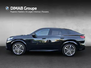 BMW iX2 30 M Sport xDrive U10 (CH) AHK ** Leasing à 0.9% ** Roues hiver incluse ** 📍