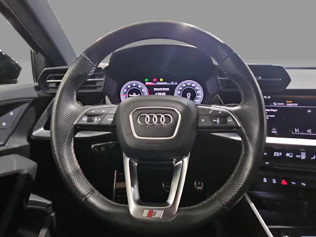Audi A3 Sportback 2.0 40 TFSI S Line quattro S-Tronic