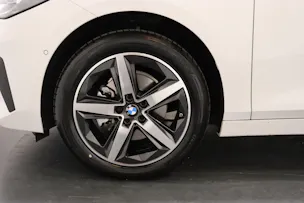 BMW 218d paddles Active Tourer