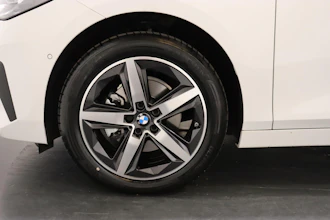 https://vehicle.imgix.net/4306427/5def1325-7566-4acc-865e-404ac79f547f.JPG