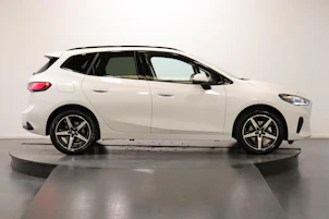 Fahrzeugbild BMW 218d paddles Active Tourer