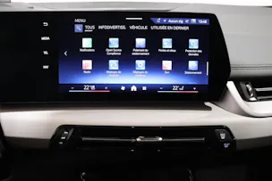 BMW 218d paddles Active Tourer