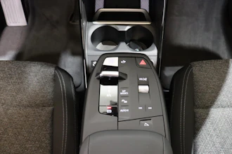 https://vehicle.imgix.net/4306427/b1ce1748-449b-48b9-b86c-11234f15adc3.JPG