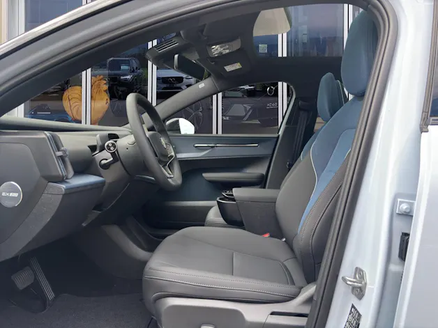 Volvo EX30 E60 Twin Ultra Performance AWD