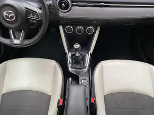 Mazda 2 SG90 Mt Revolution Pack Leder Weiss 4 N