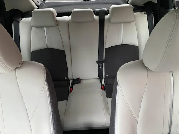 Mazda 2 SG90 Mt Revolution Pack Leder Weiss 4 N
